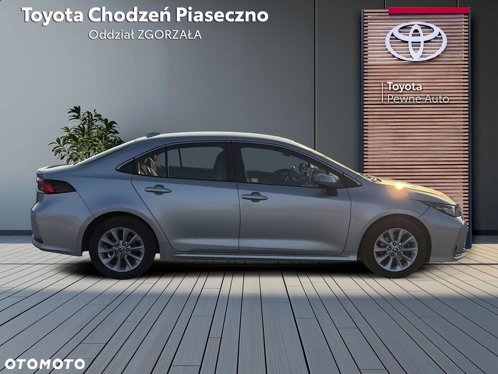 Toyota Corolla - 7