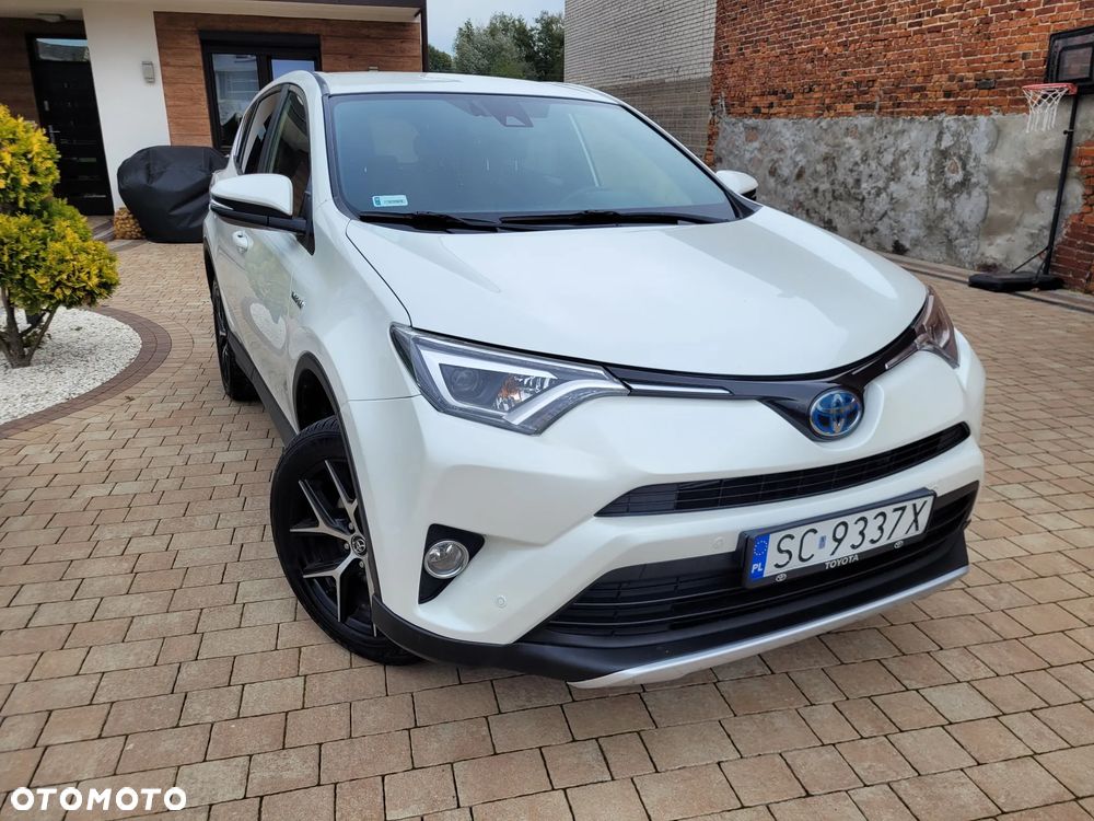 Toyota Rav4 2017 photo 3