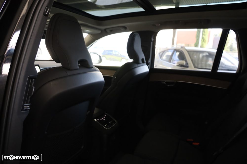 Volvo XC 90 T8 AWD Plus Dark - 13