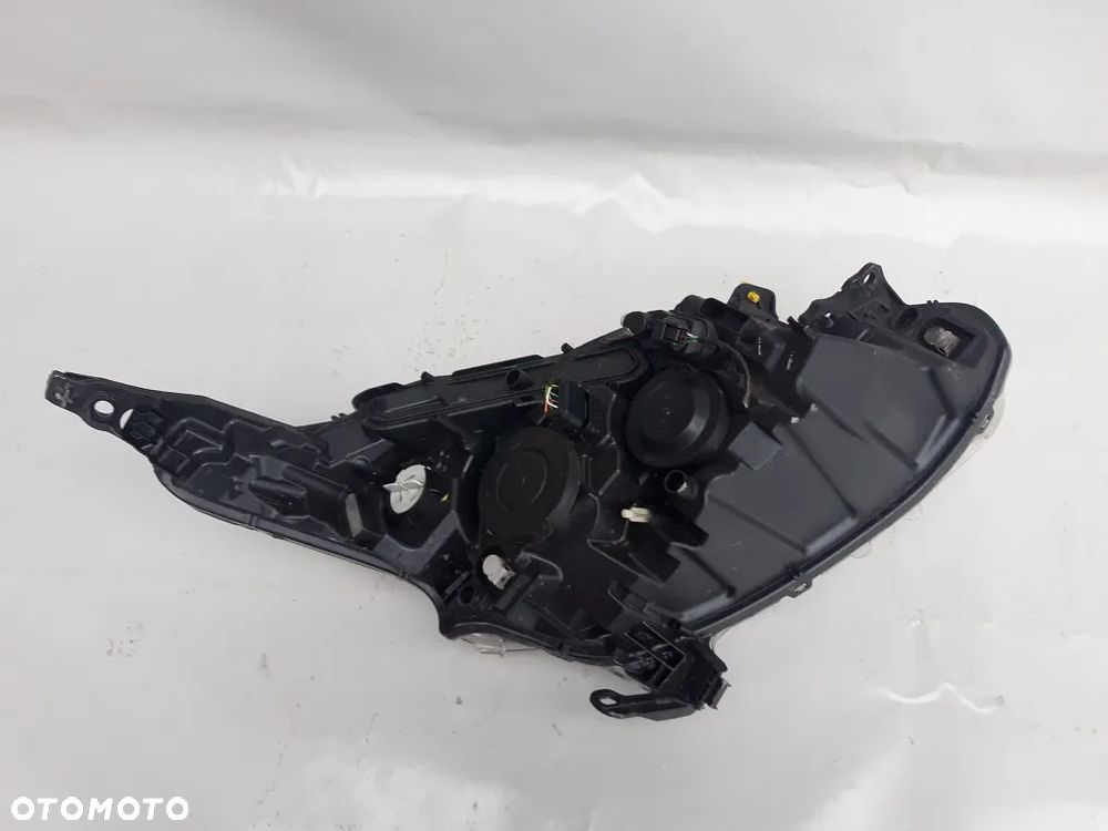 PEUGEOT 208 I 2016-2019 LAMPA PRZEDNIA LEWA LED UK kompletna - 2
