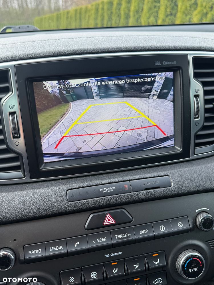 Kia Sportage 1.7 CRDI 2WD Dream-Team Edition - 11