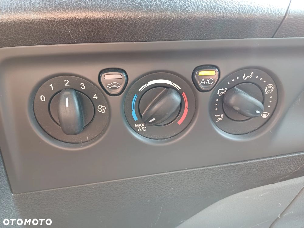 Ford Transit Custom 290 L1H1 Ambiente - 19