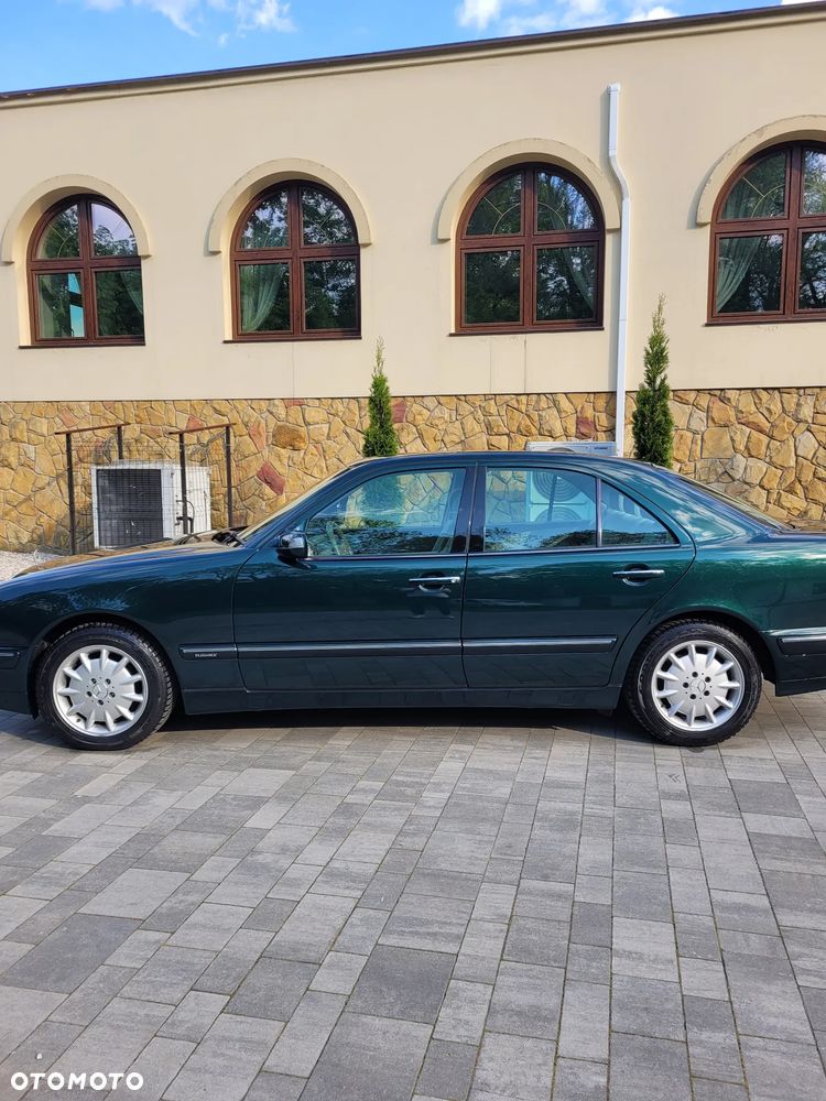 Mercedes-Benz Klasa E - 14