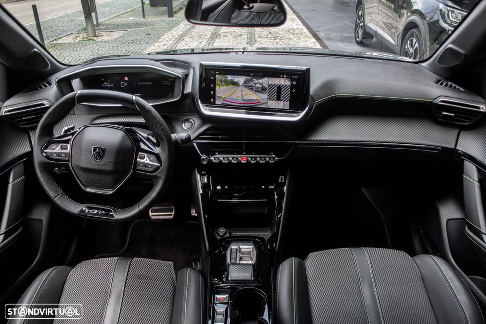 Peugeot 208 1.2 Hybrid GT e-DCS6 - 34