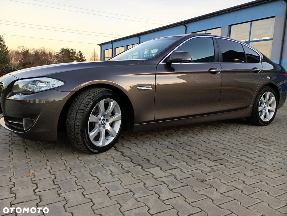 BMW Seria 5 520d - 3