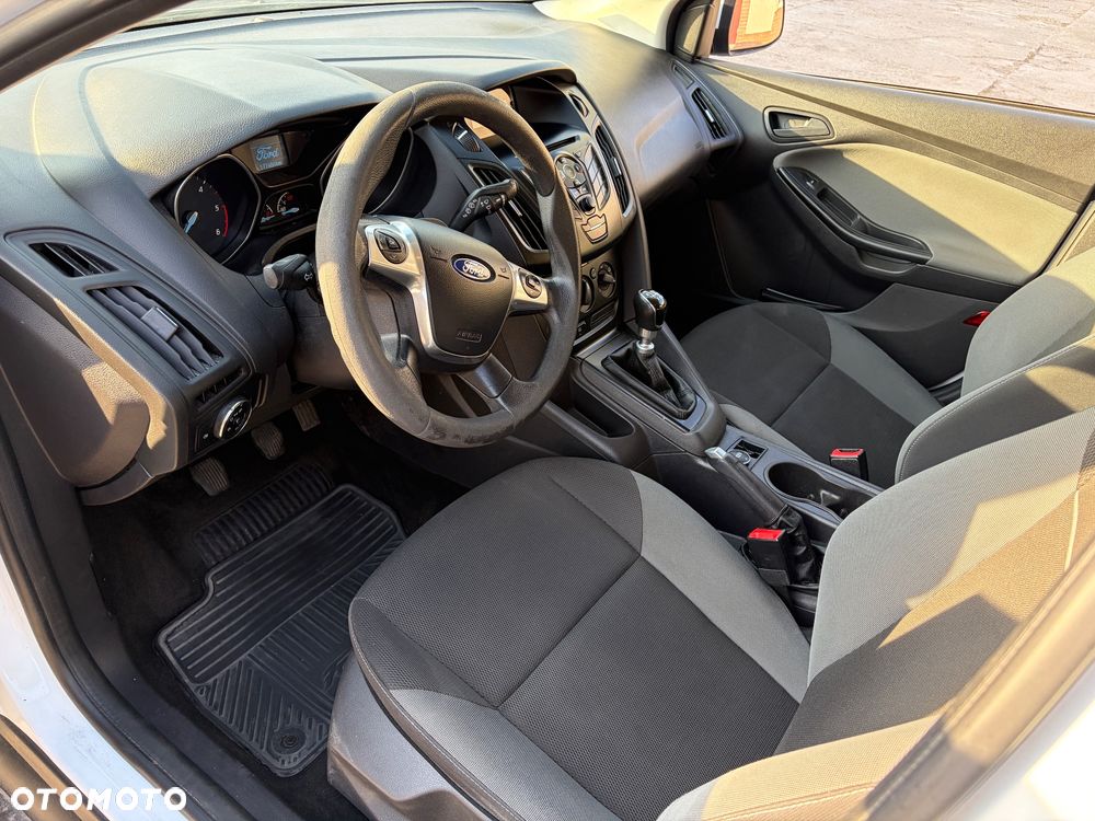 Ford Focus 1.6 TDCi Edition - 6