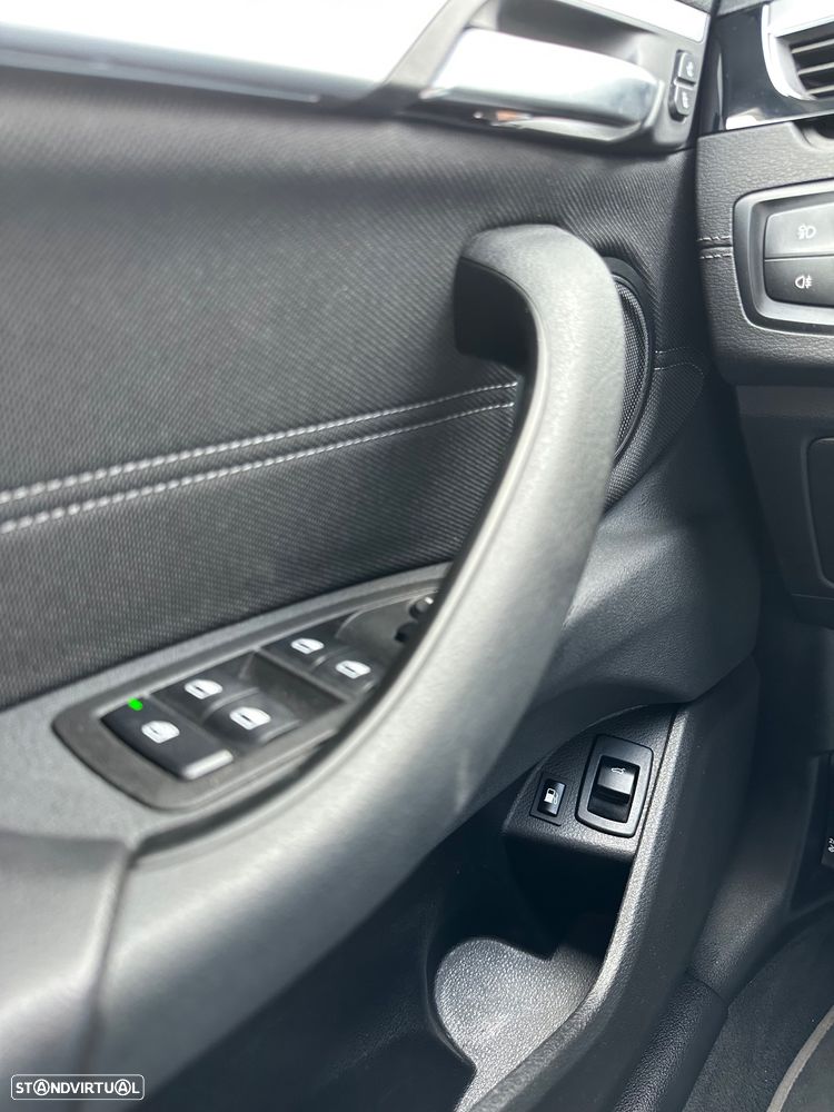 BMW X2 25 e xDrive Advantage - 28