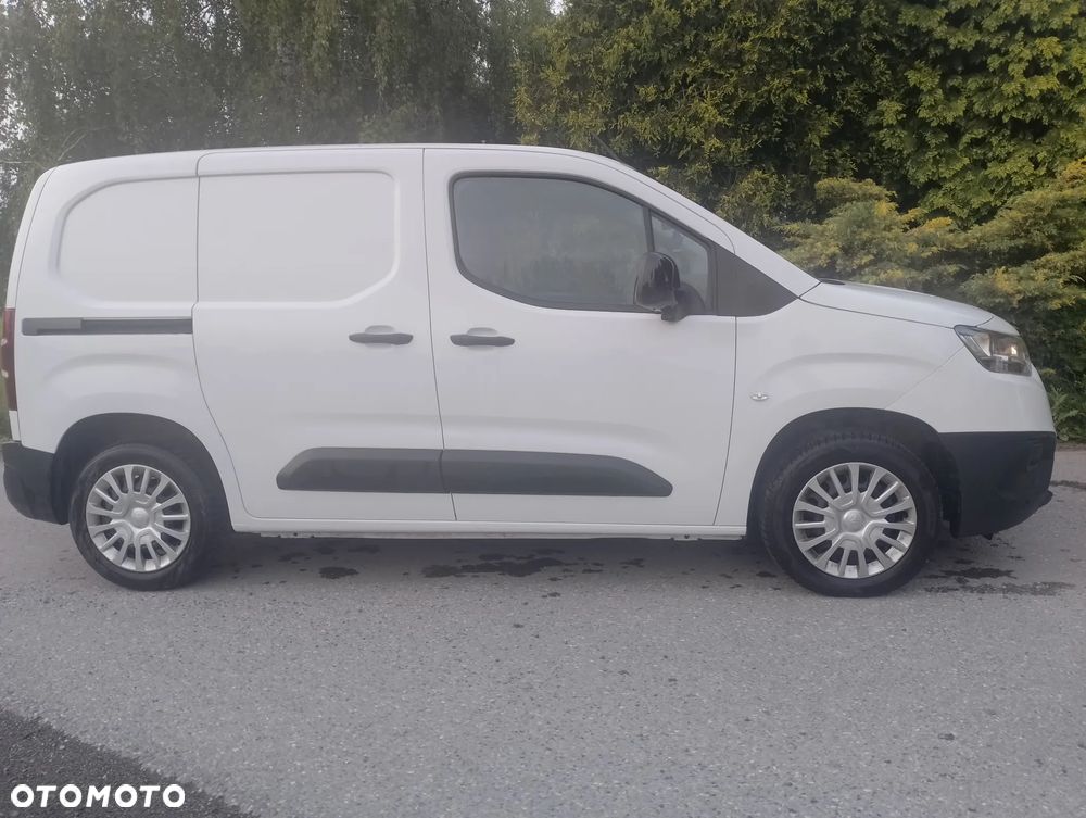 Toyota Proace city - 9