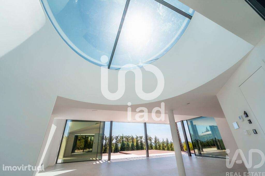 Casa / Villa T4 em Lagoa e Carvoeiro de 233,00 m2 - Grande imagem: 5/29