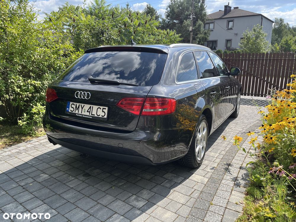 Audi A4 Avant 2.0 TDI - 7