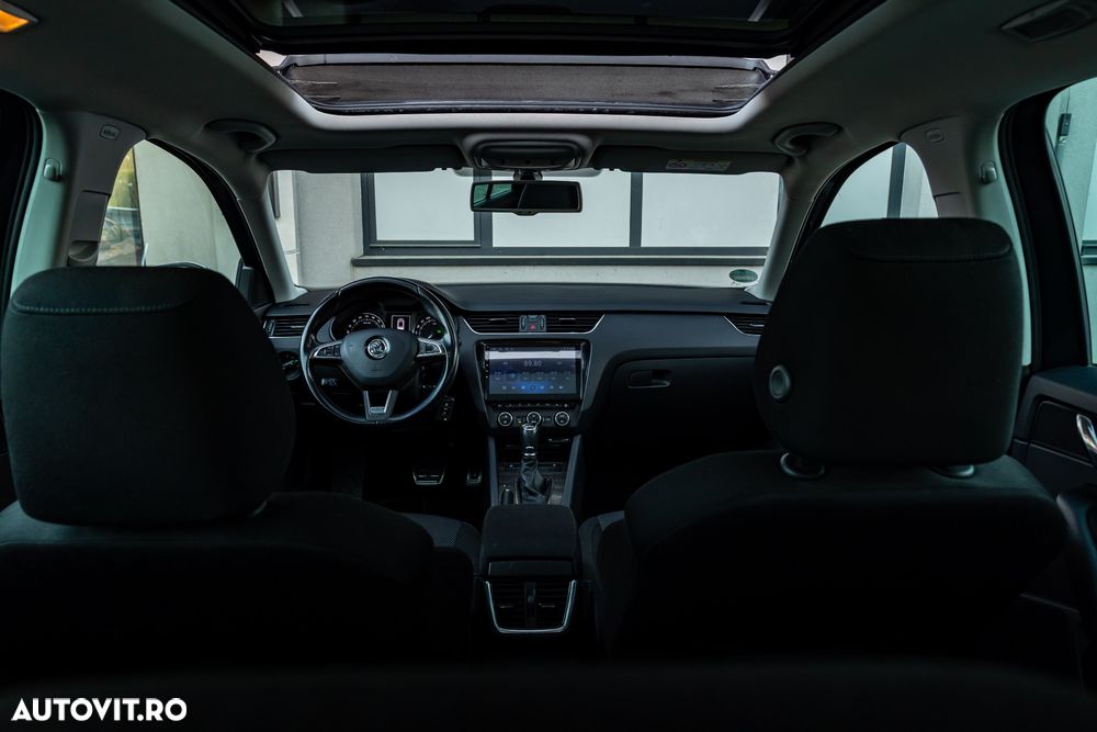 Skoda Octavia Combi 2.0 TDI (Green tec) 4x4 DSG Scout - 9