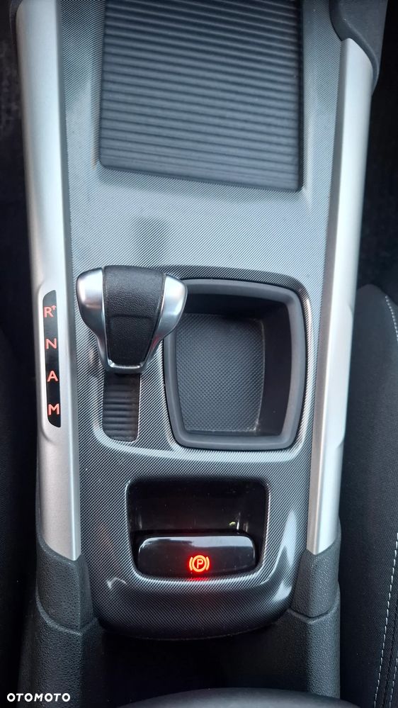 Citroën C4 e-HDi 115 ETG6 Exclusive - 17