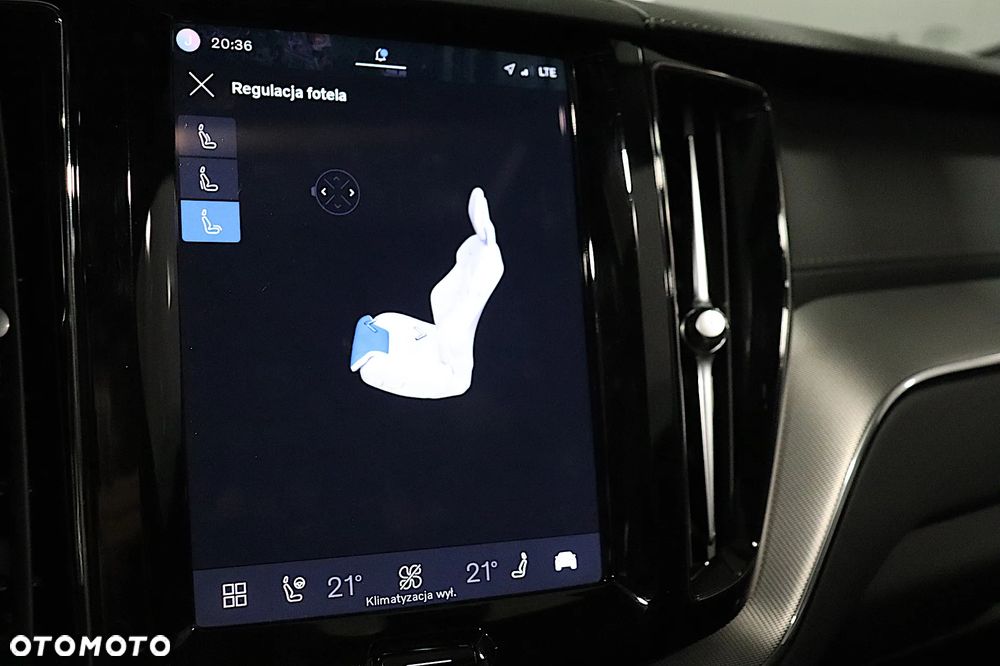 Volvo XC 60 B5 B AWD Ultra Black Edition - 30