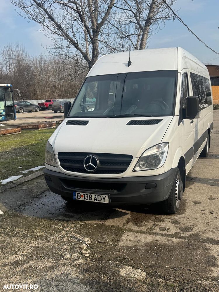 Volkswagen Crafter - 1