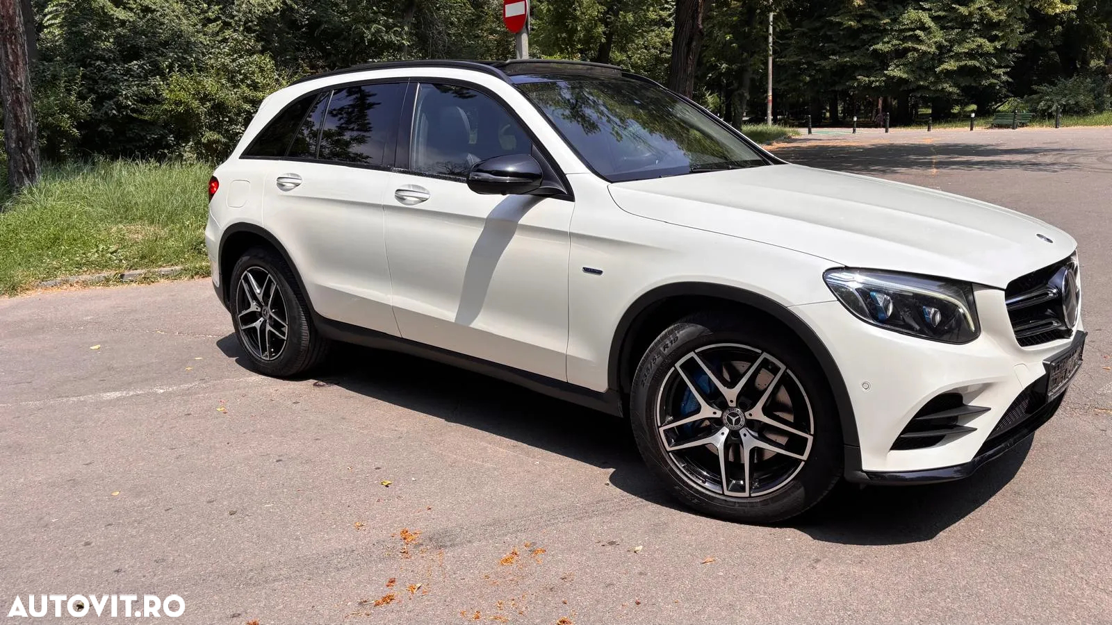 Mercedes-Benz GLC 350 e 4MATIC - 2
