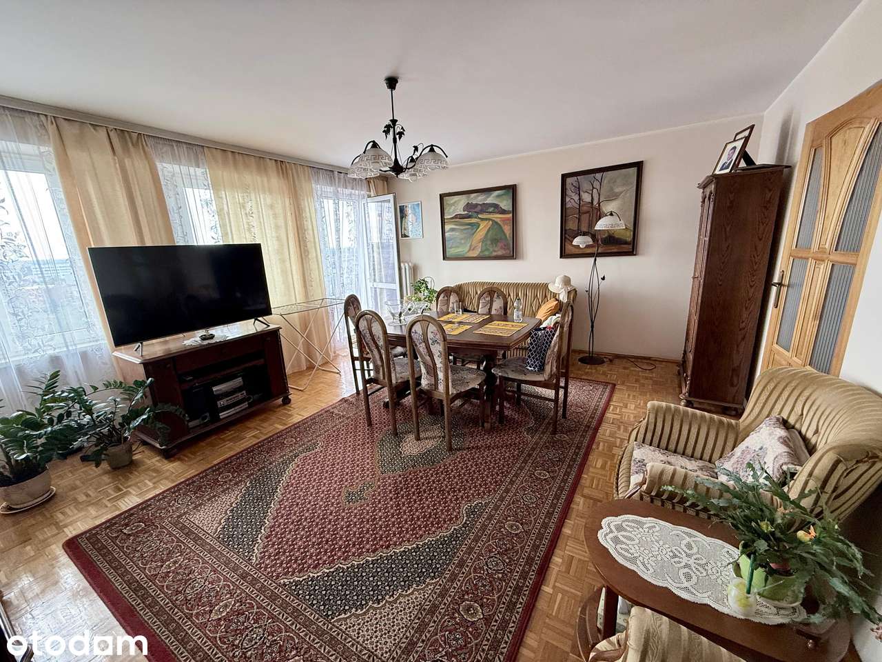 Mieszkanie 3-pokojowe z balkonem na 8. piętrze