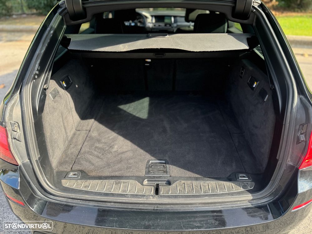 BMW 520 d Pack M - 15