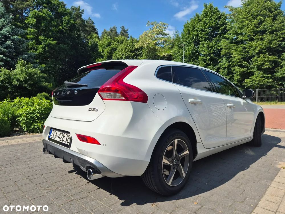 Volvo V40 D3 RDesign - 2