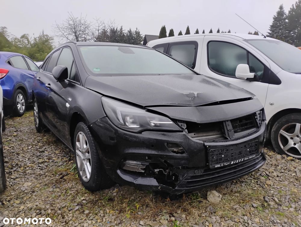 Opel Astra - 1