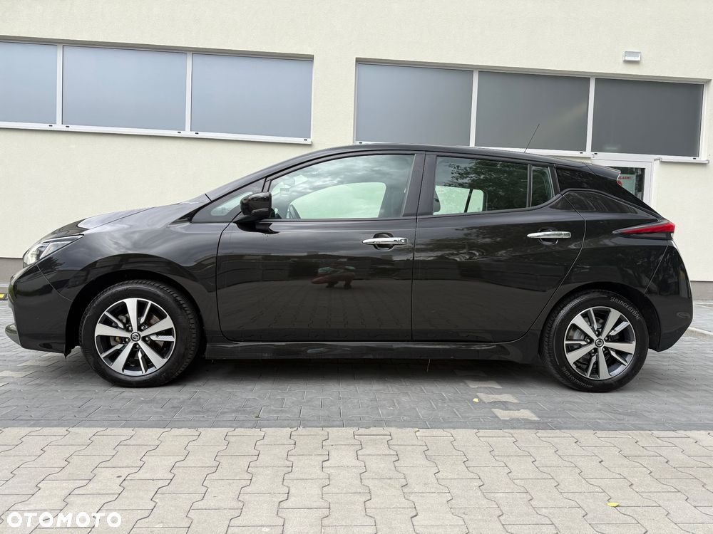 Nissan Leaf - 7