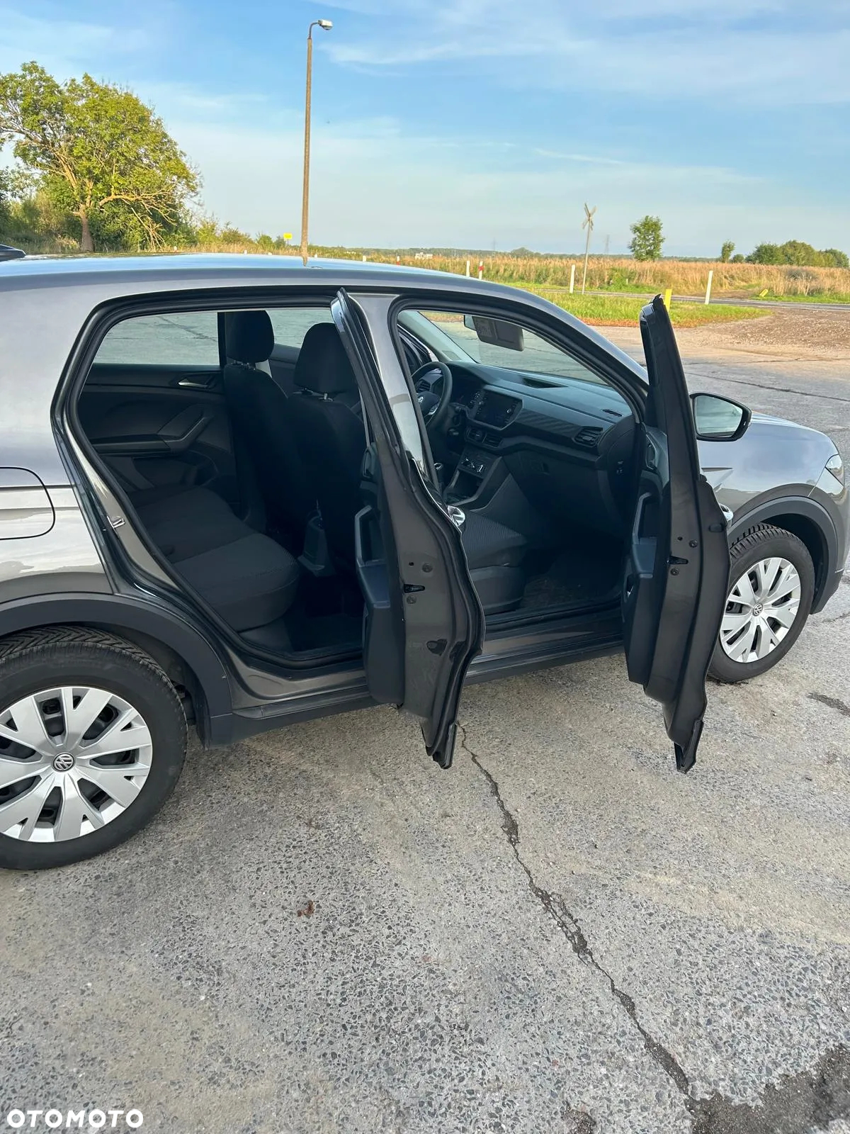 Volkswagen T-Cross 1.0 TSI - 11