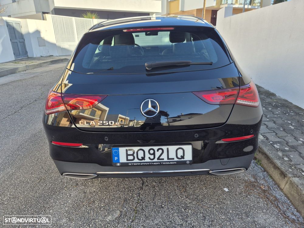Mercedes-Benz CLA 250 e Shooting Brake Progressive - 3