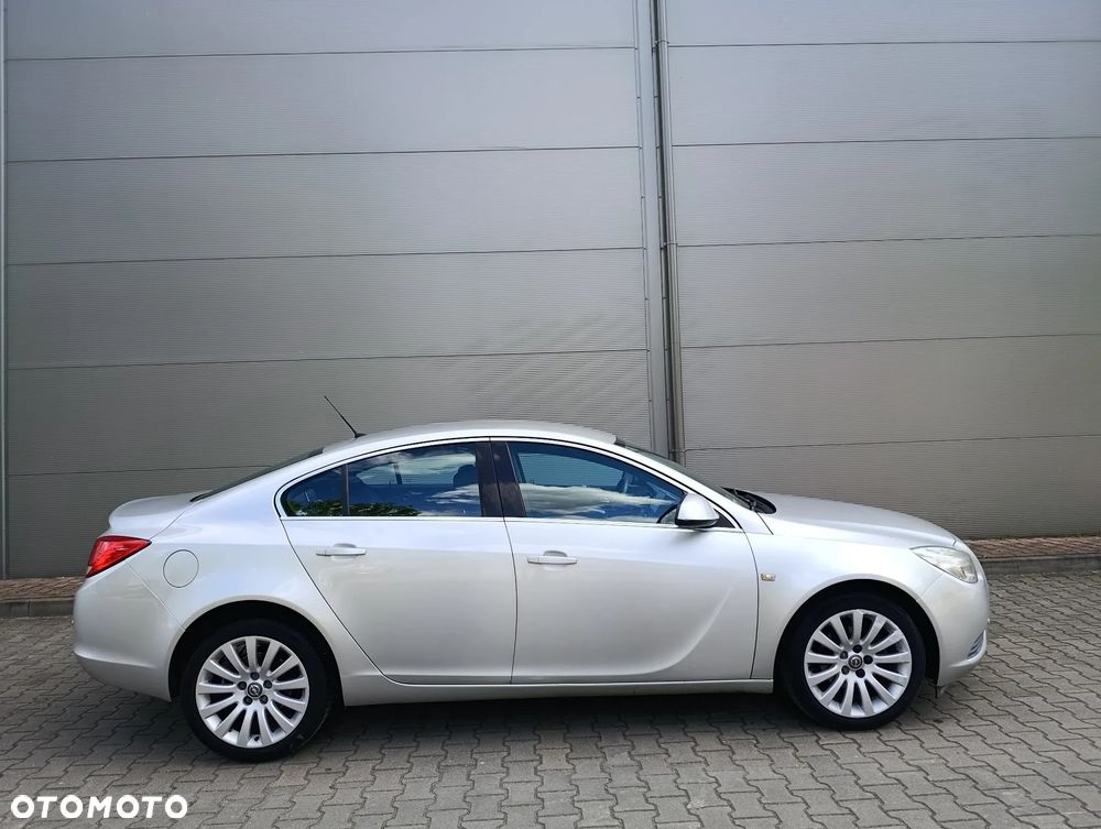 Opel Insignia 1.6 - 8
