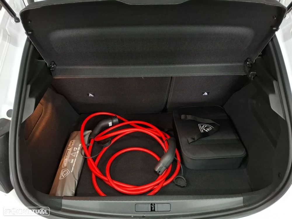 Peugeot e-208 50 kWh Allure - 26