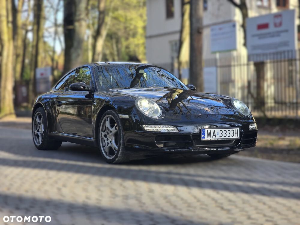 Porsche 911 Carrera - 1