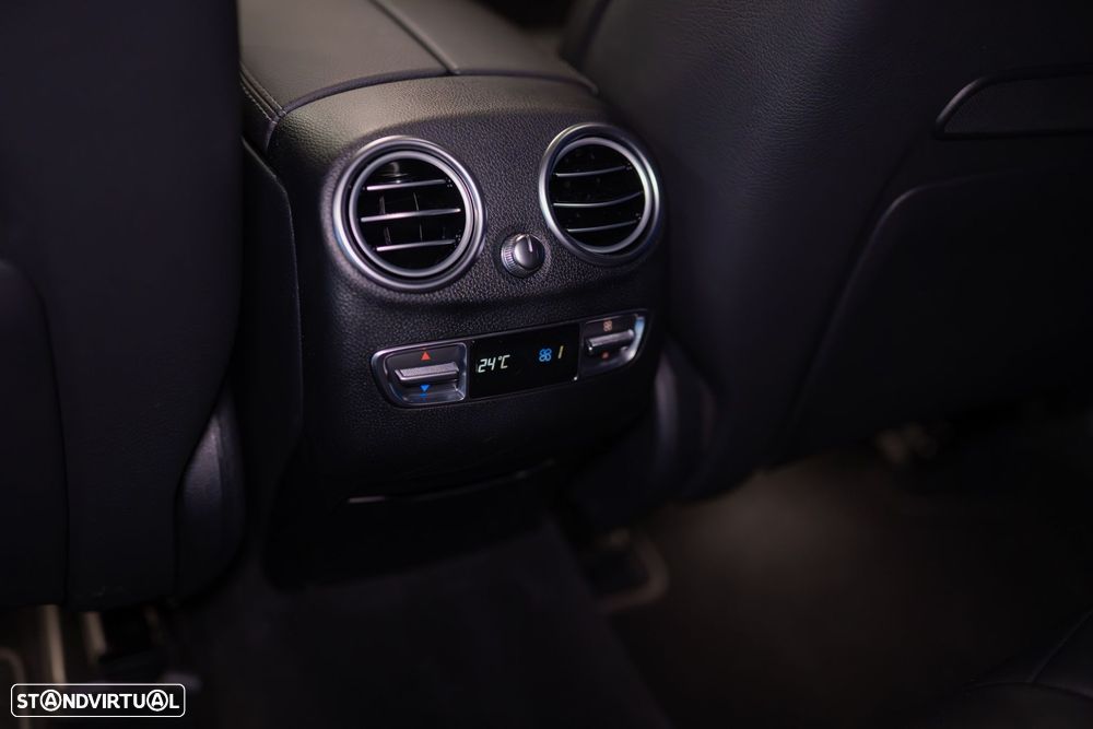 Mercedes-Benz EQC 400 4Matic AMG Line - 33