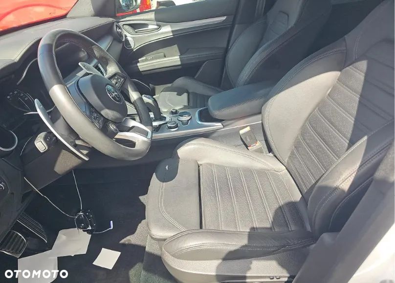 Alfa Romeo Stelvio 2.0 Turbo Veloce TI Q4 - 7