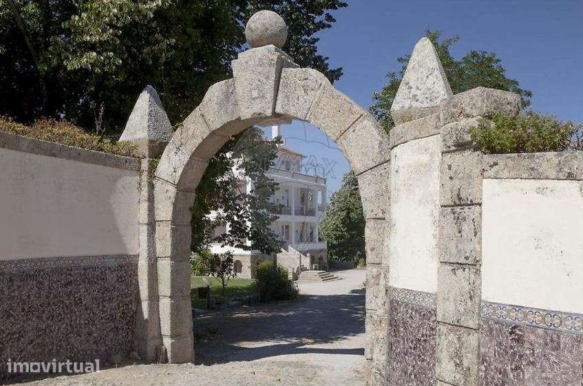 Prédio - Hotel Rural Mira Serra- Mangualde - Grande imagem: 2/26
