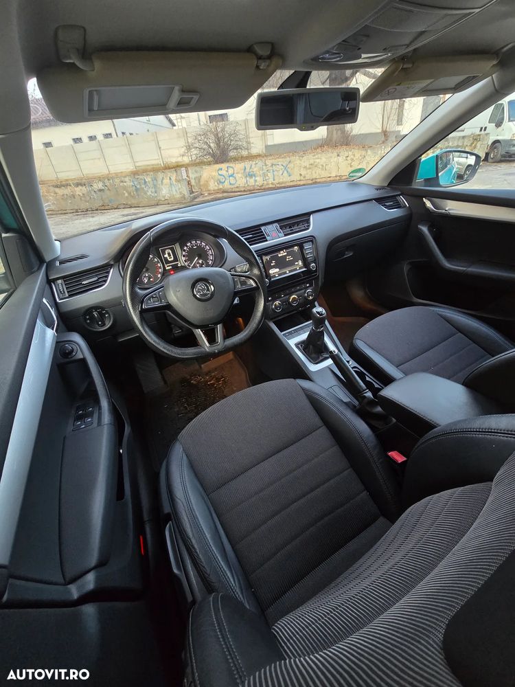 Skoda Octavia 2.0 TDI (Green tec) Style - 9