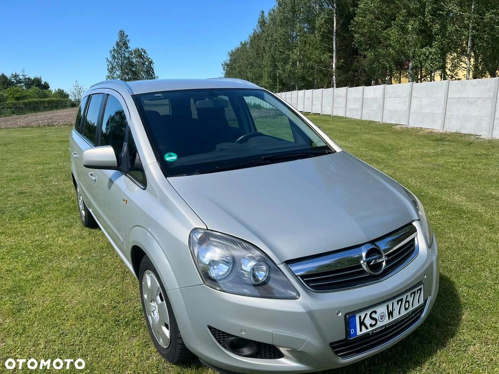 Opel Zafira 1.6 ECOFLEX Design Edition - 2