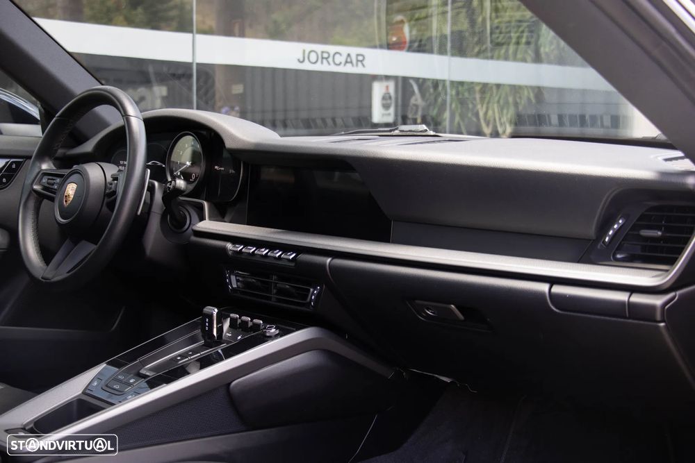 Porsche 911 (992) Carrera PDK - 28