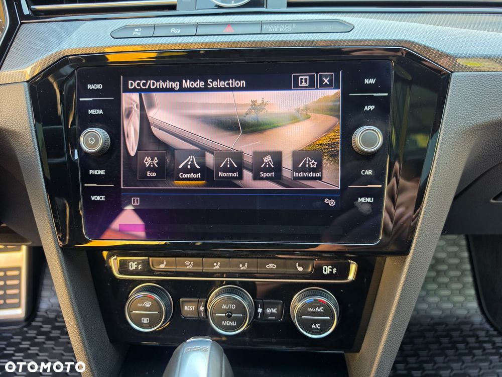 Volkswagen Arteon 2.0 TDI SCR R-Line DSG - 20