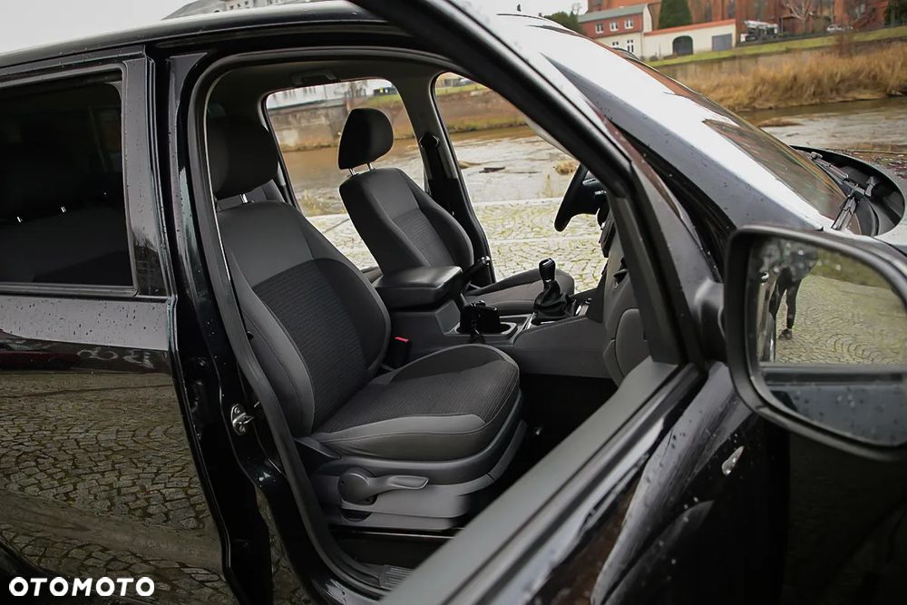 Volkswagen Amarok Double Cab 2.0 TDi Basic - 20