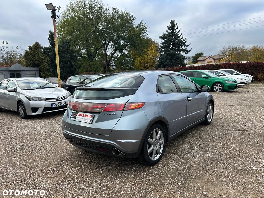 Honda Civic - 10