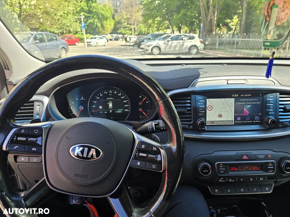 Kia Sorento 2.2 CRDi AWD Aut. GT Line - 9