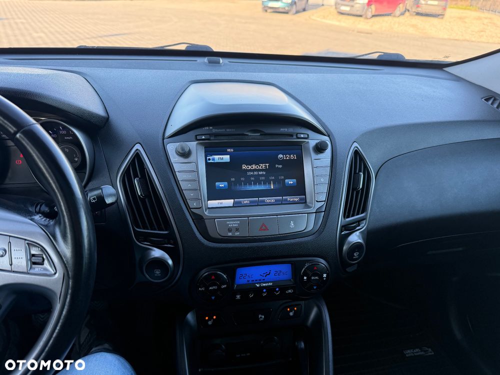 Hyundai ix35 1.7 CRDi 2WD Fifa World Cup Edition - 24