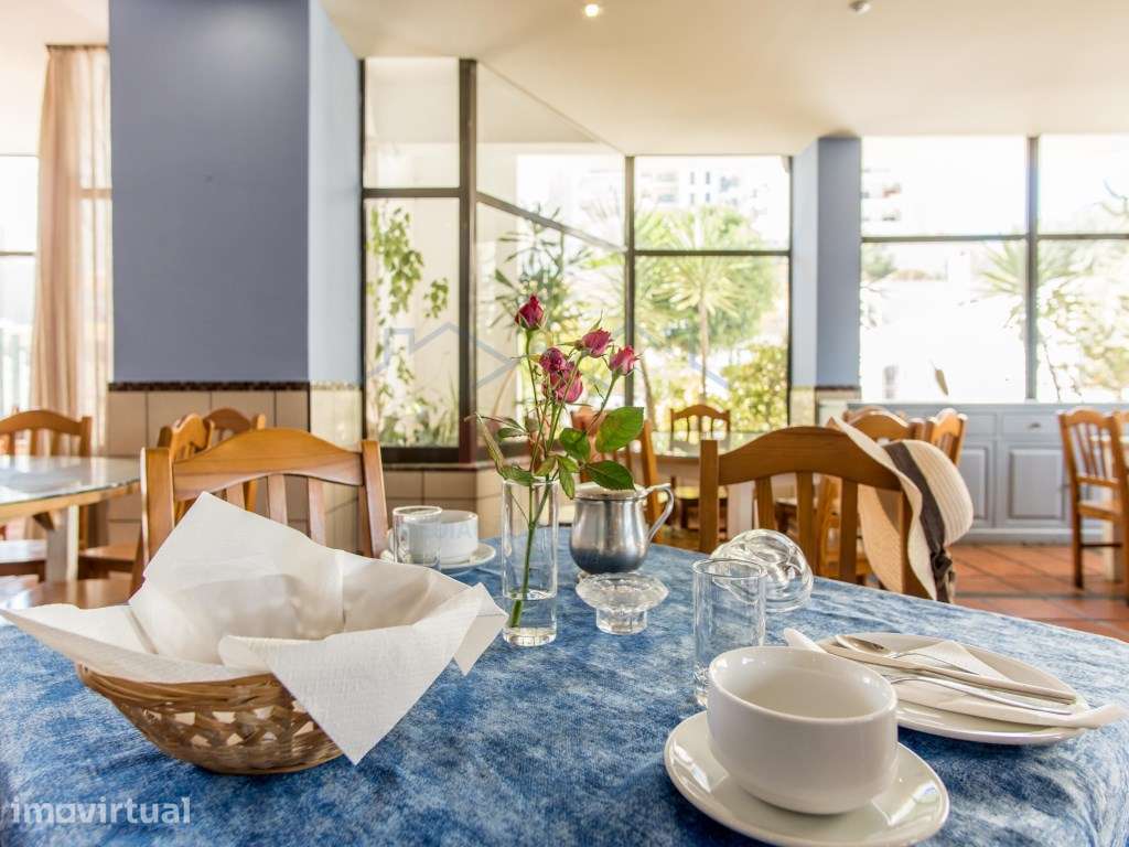 Espaço Comercial - Loja na Praia da Rocha - Grande imagem: 2/15