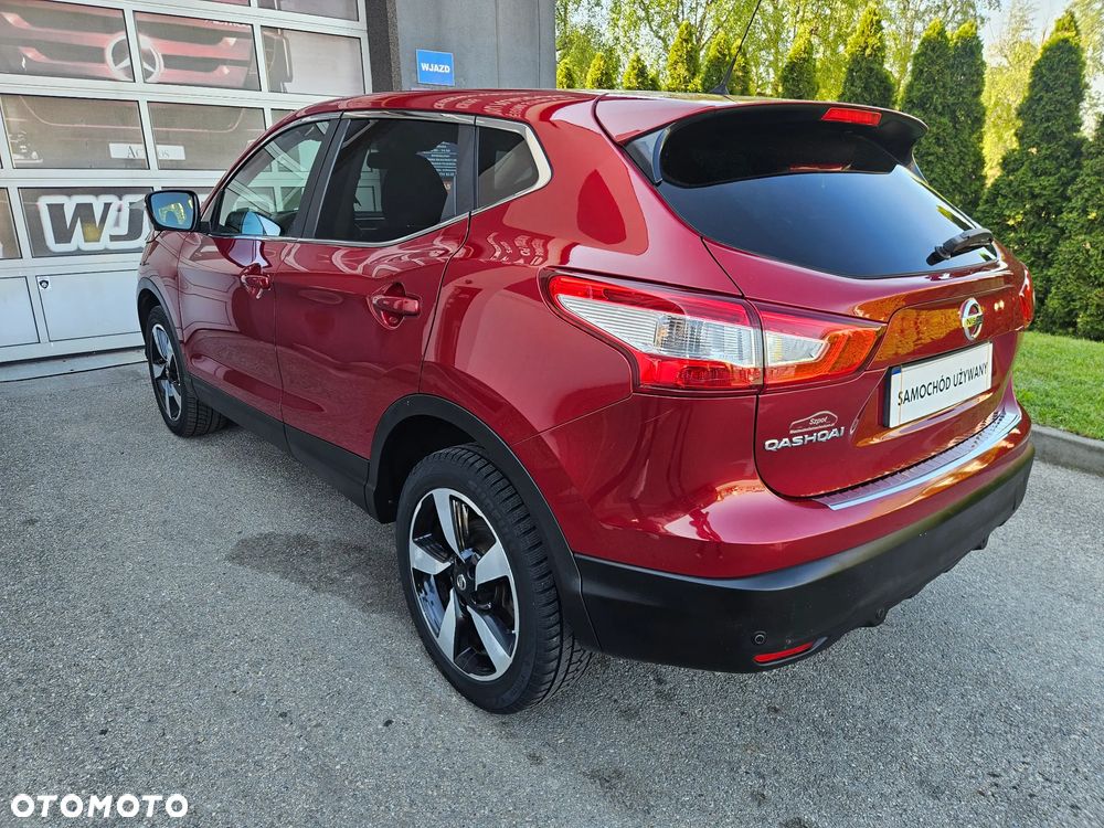 Nissan Qashqai 1.2 DIG-T N-Connecta EU6 - 9