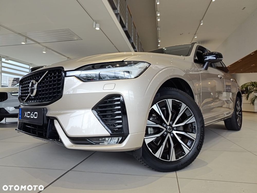 Volvo XC 60 B4 B Plus Dark - 1