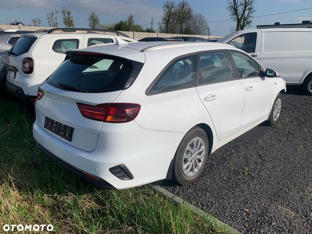 Kia Ceed - 1