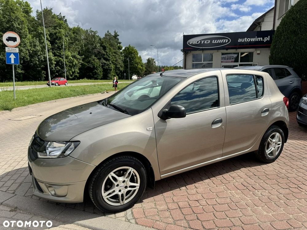 Dacia Sandero 1.2 16V 75 Essentiel - 12