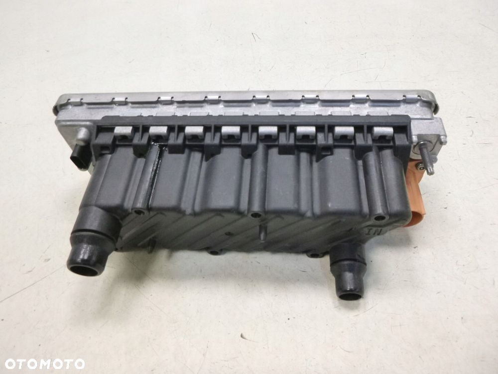 MERCEDES WYMIENNIK CIEPŁA OGRZEWANIA - 2