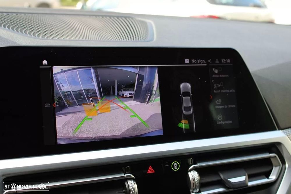 BMW 420 d Desportiva M Auto - 9