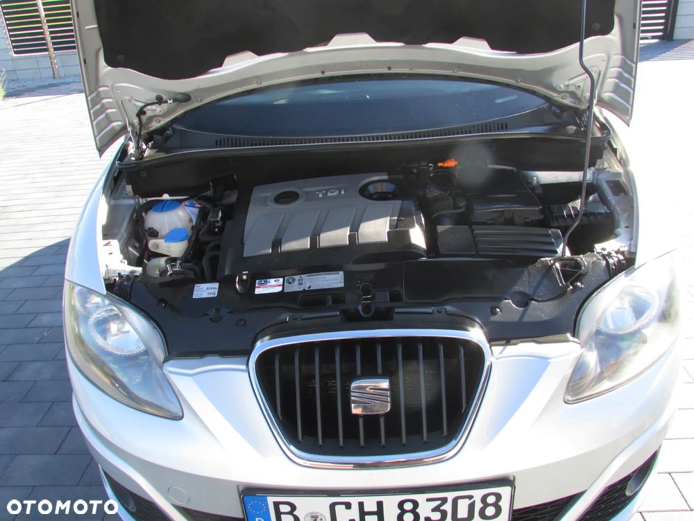 Seat Altea 1.6 TDI DPF CR Ecomotive Reference Copa - 23