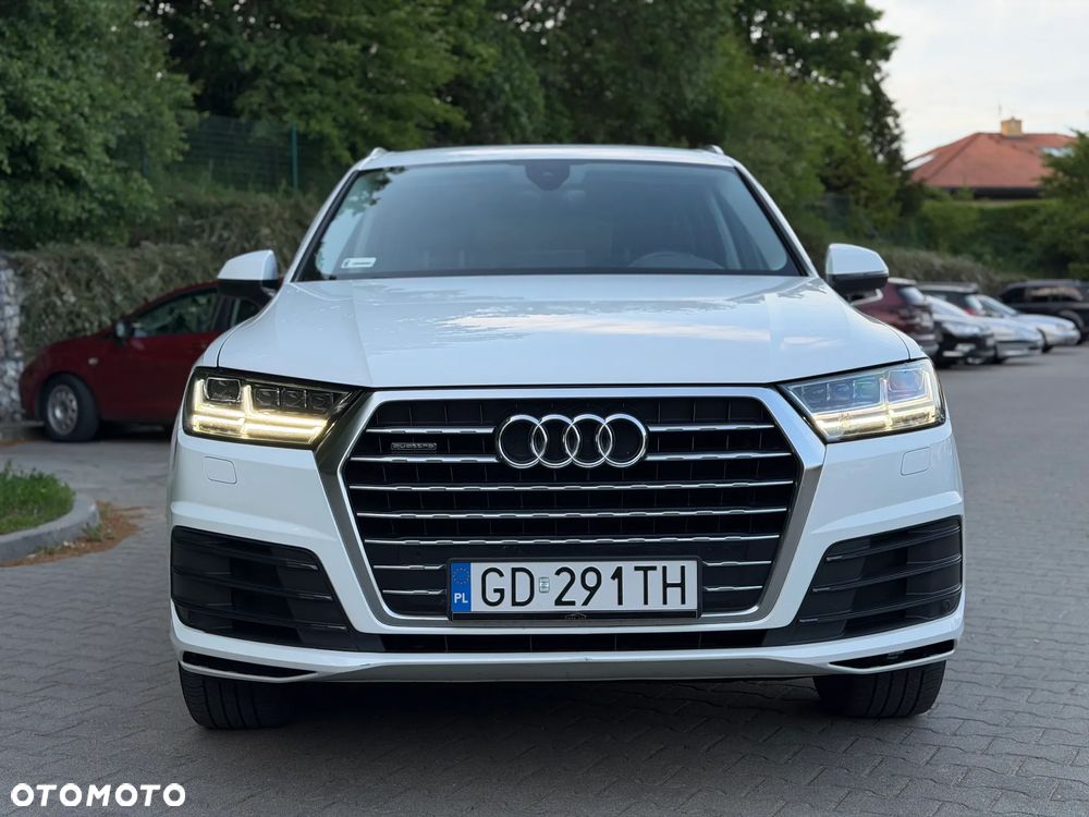 Audi Q7 3.0 TDI ultra Quattro Tiptronic - 2