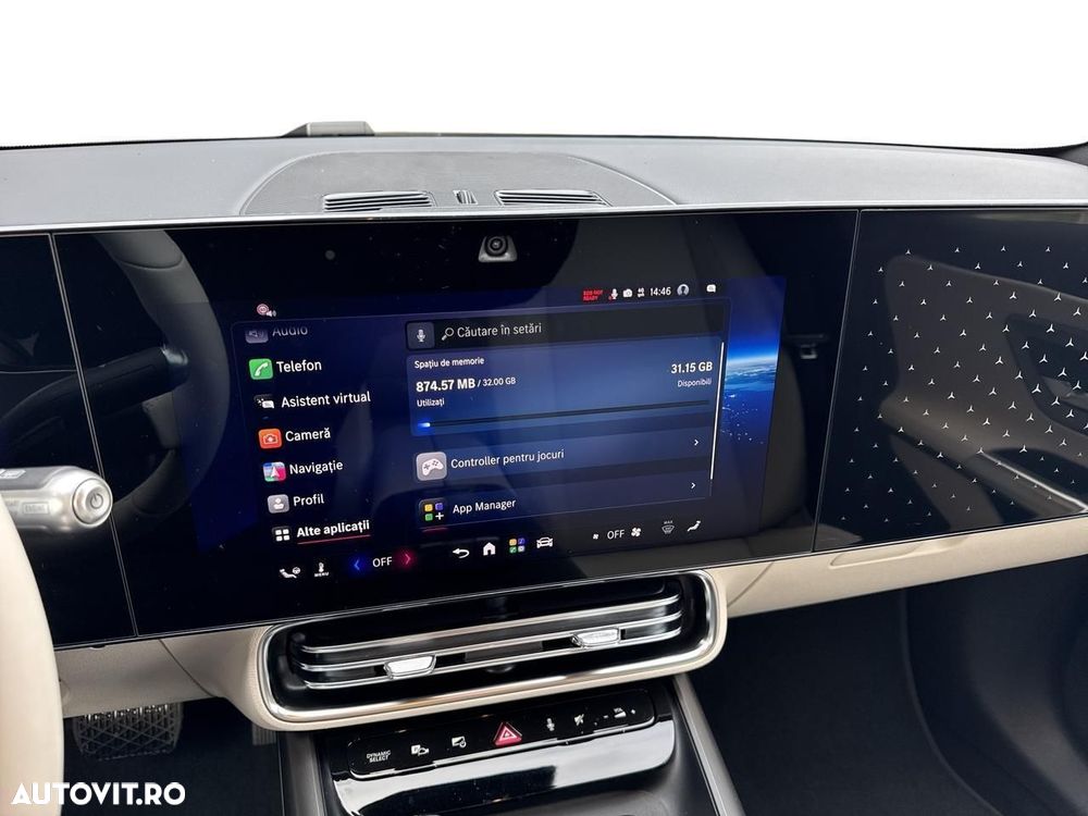 Mercedes-Benz CLA - 24